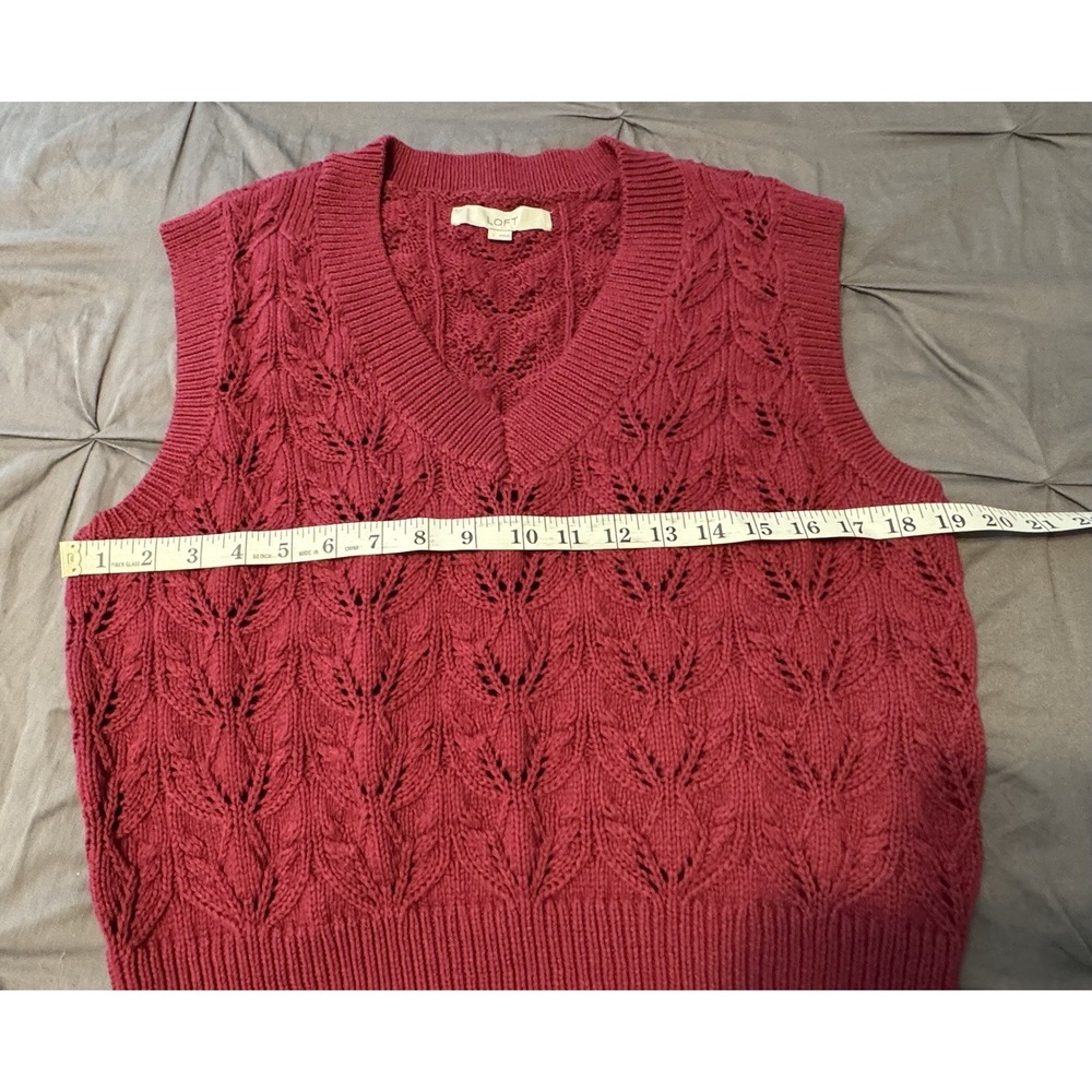 Lot Of 2 Talbots Cable Knit Sweater Vest Cream LP New With Tag & Loft Burgundy L - Picture 14 of 14